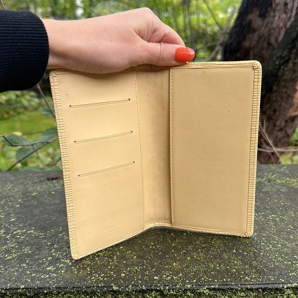 Louis Vuitton Epi Yellow Checkbook Holder - Picture 7 of 13
